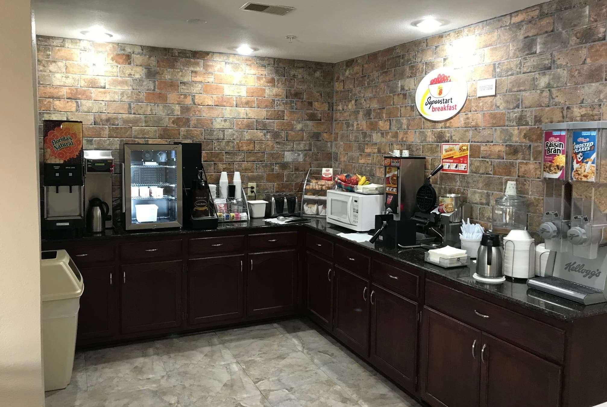 温德姆赫尔南多速8酒店 外观 照片