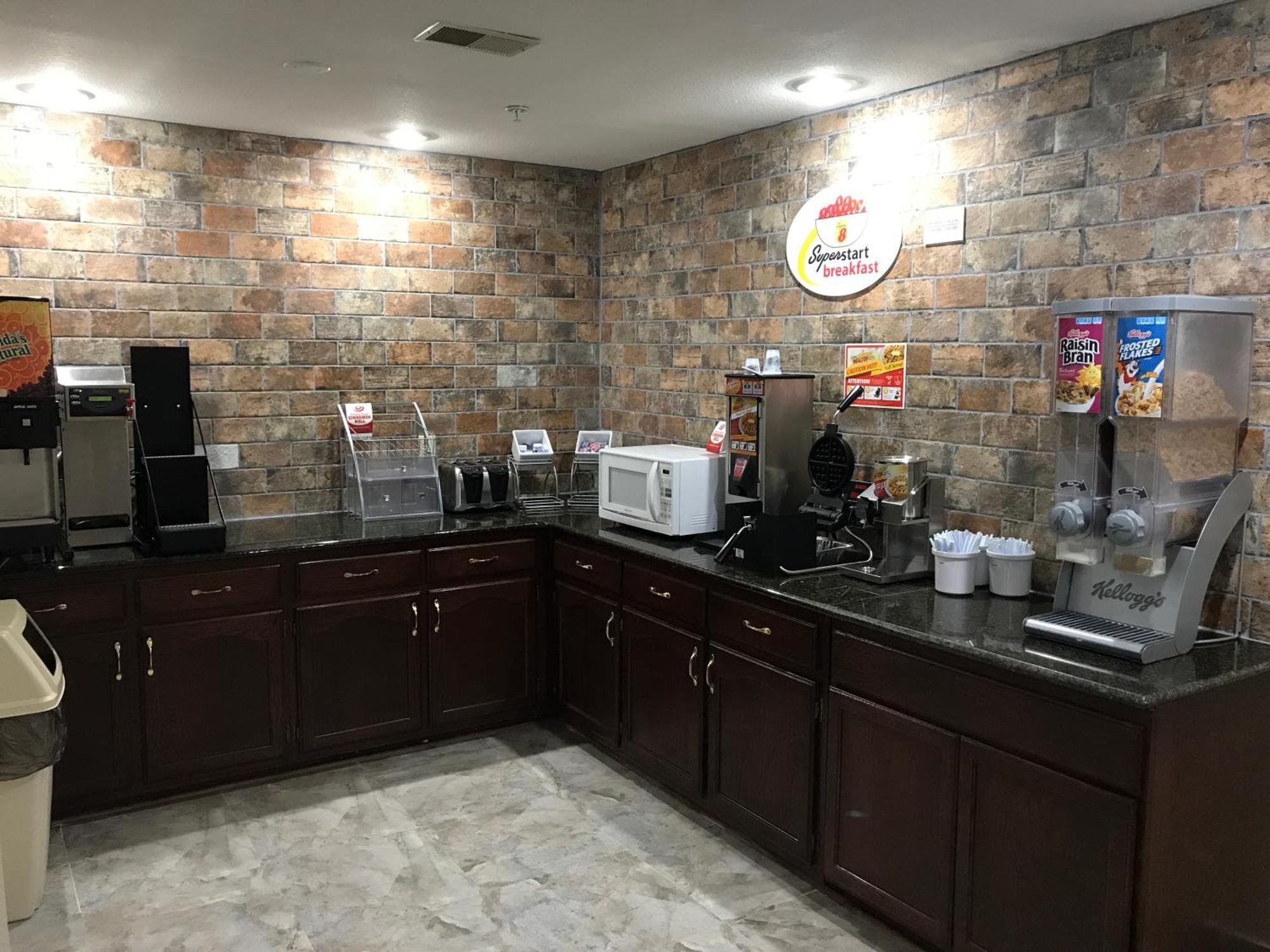 温德姆赫尔南多速8酒店 外观 照片